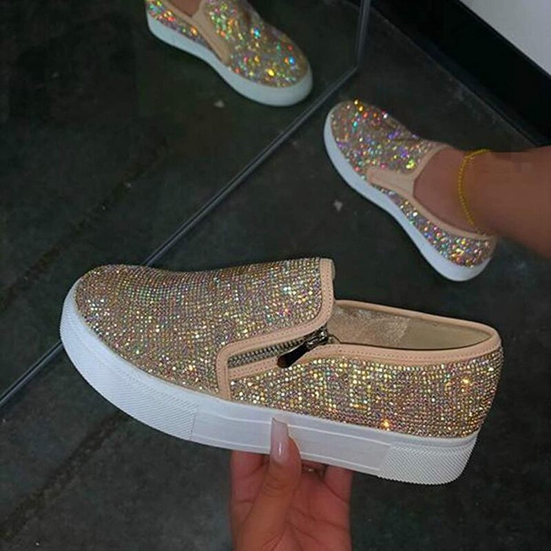 SLIP ON FASHION